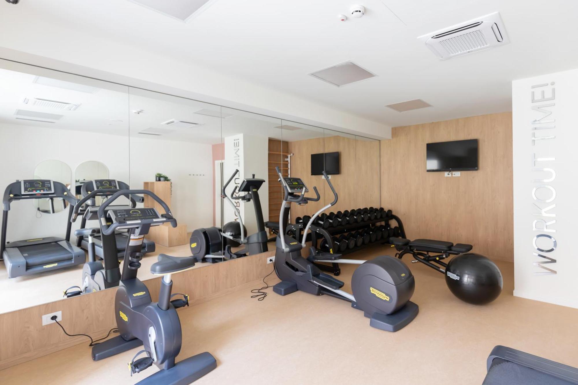Well-Located Campus Rooms Near City Park Milan Extérieur photo