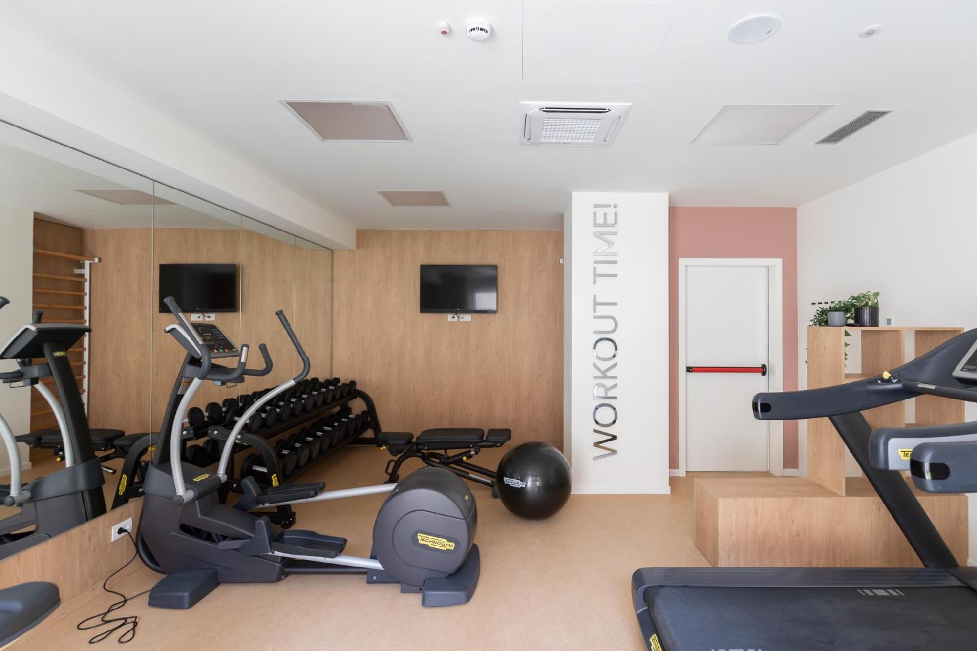Well-Located Campus Rooms Near City Park Milan Extérieur photo