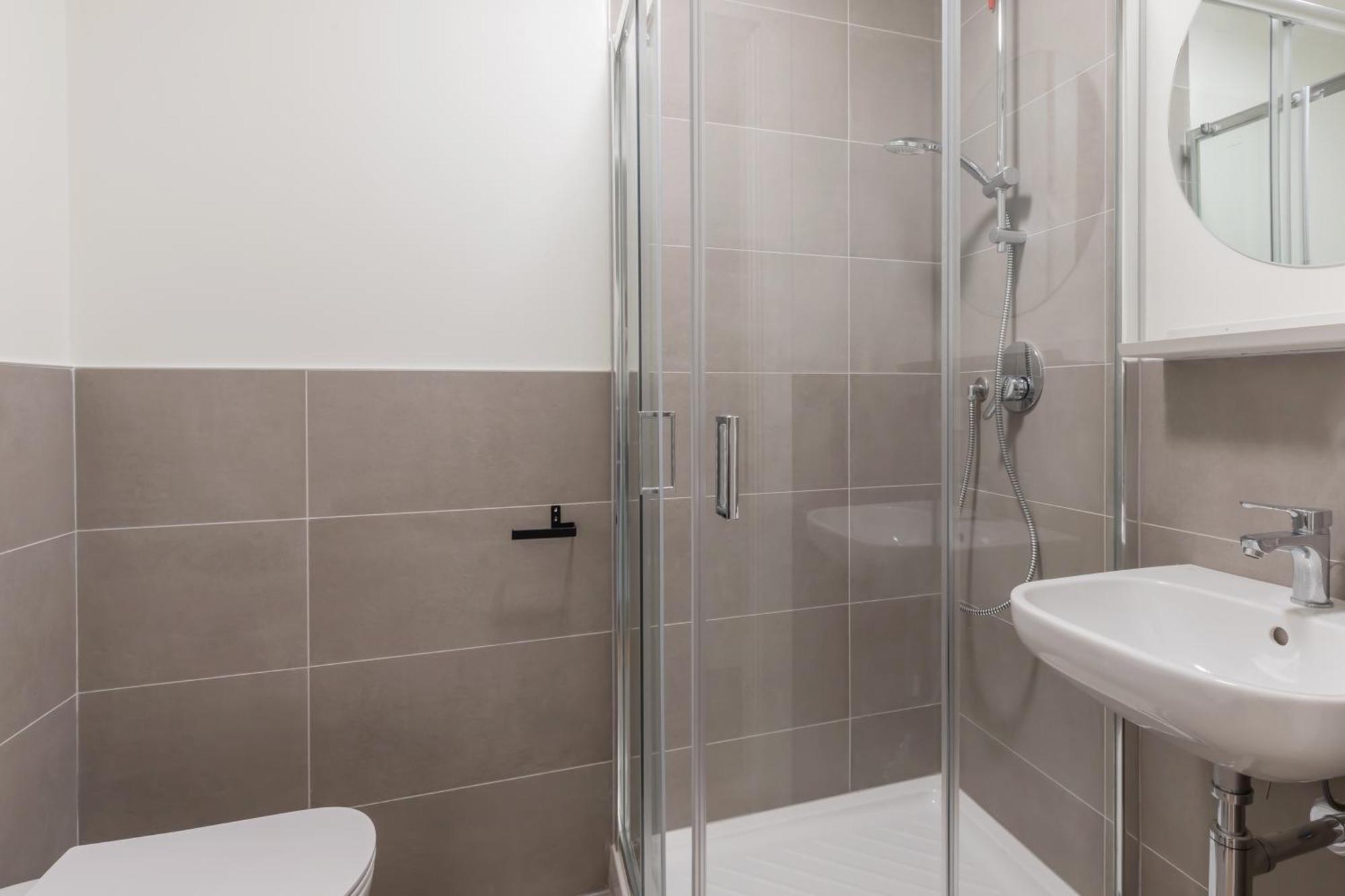 Well-Located Campus Rooms Near City Park Milan Extérieur photo