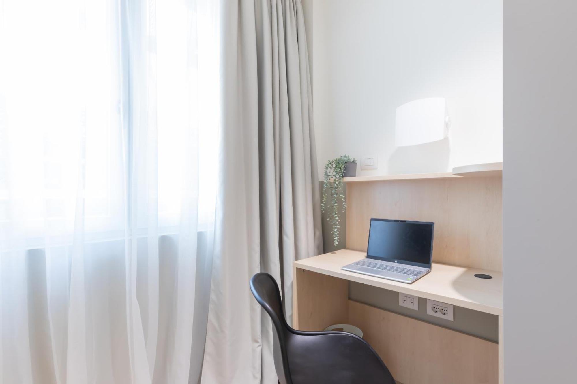 Well-Located Campus Rooms Near City Park Milan Extérieur photo