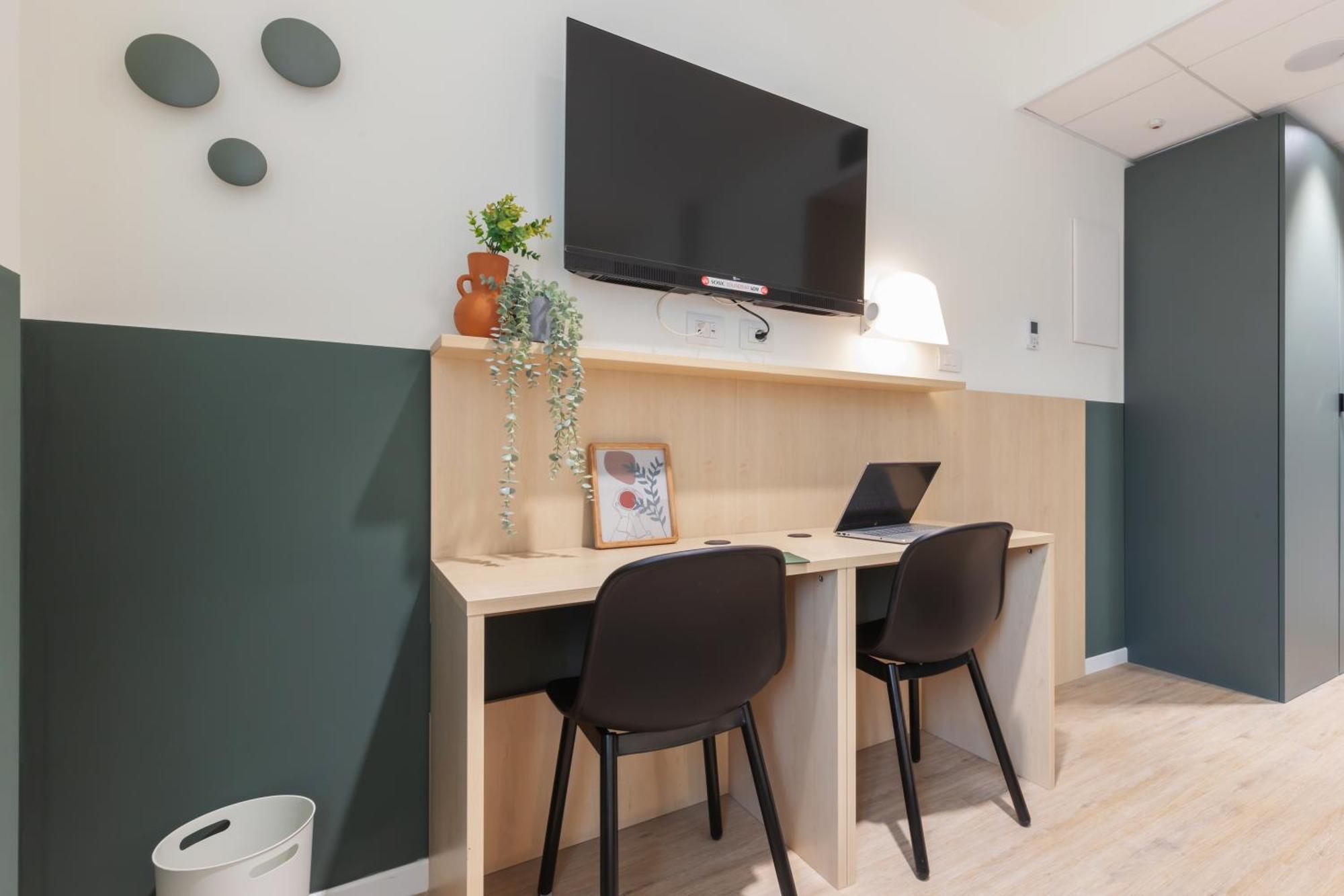 Well-Located Campus Rooms Near City Park Milan Extérieur photo